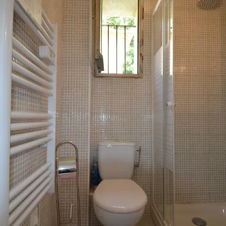 Studio 2 Personnes Au Calme Sur Les Hauteurs Du Port De Appartement Nice
